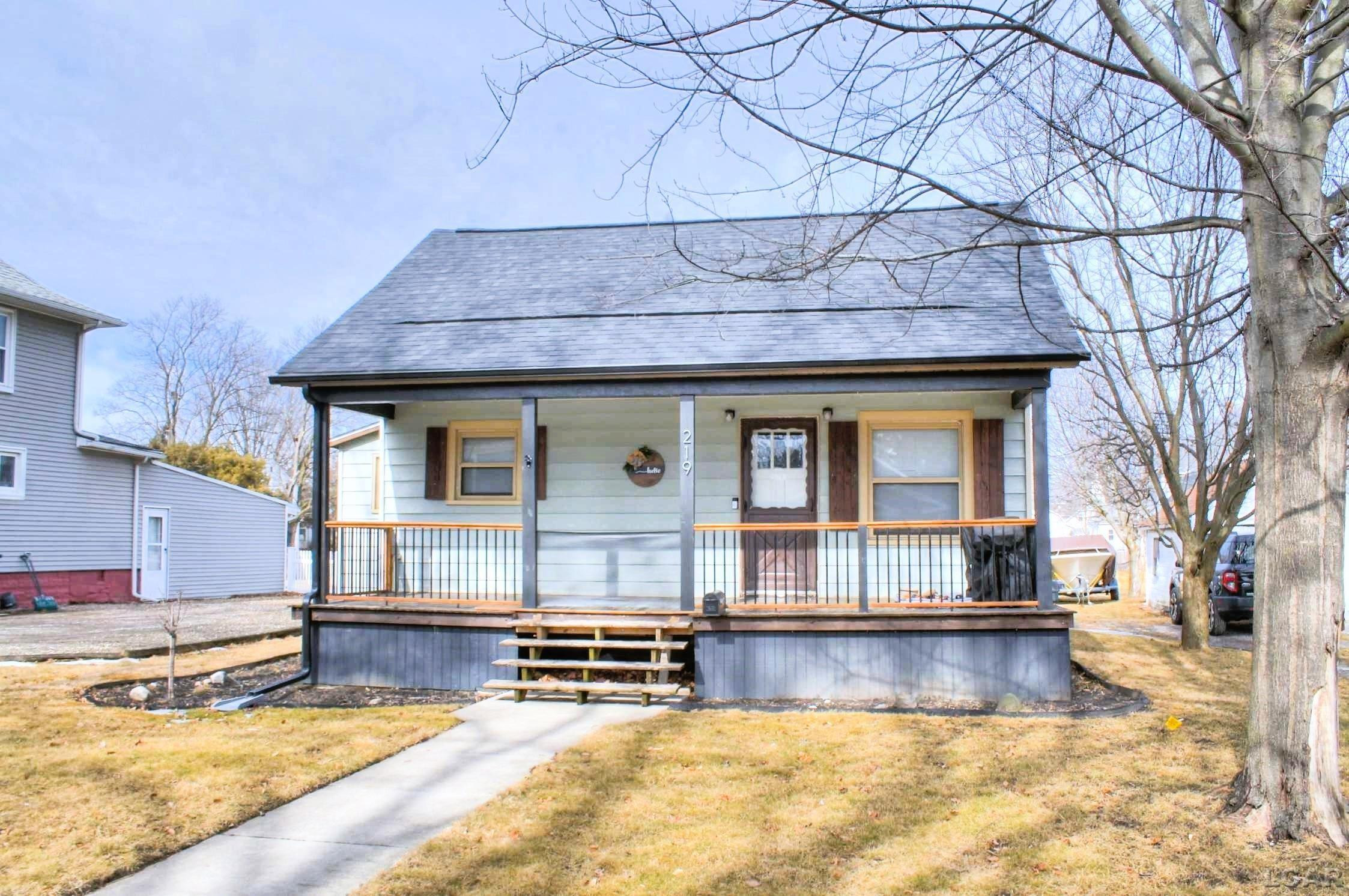 219 Gasner Street, Blissfield, MI 49228 — front exterior