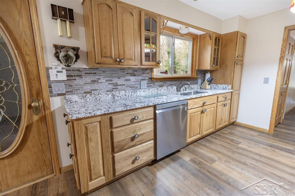773 W Erin Drive, Midland, MI 48640 — Photo 9