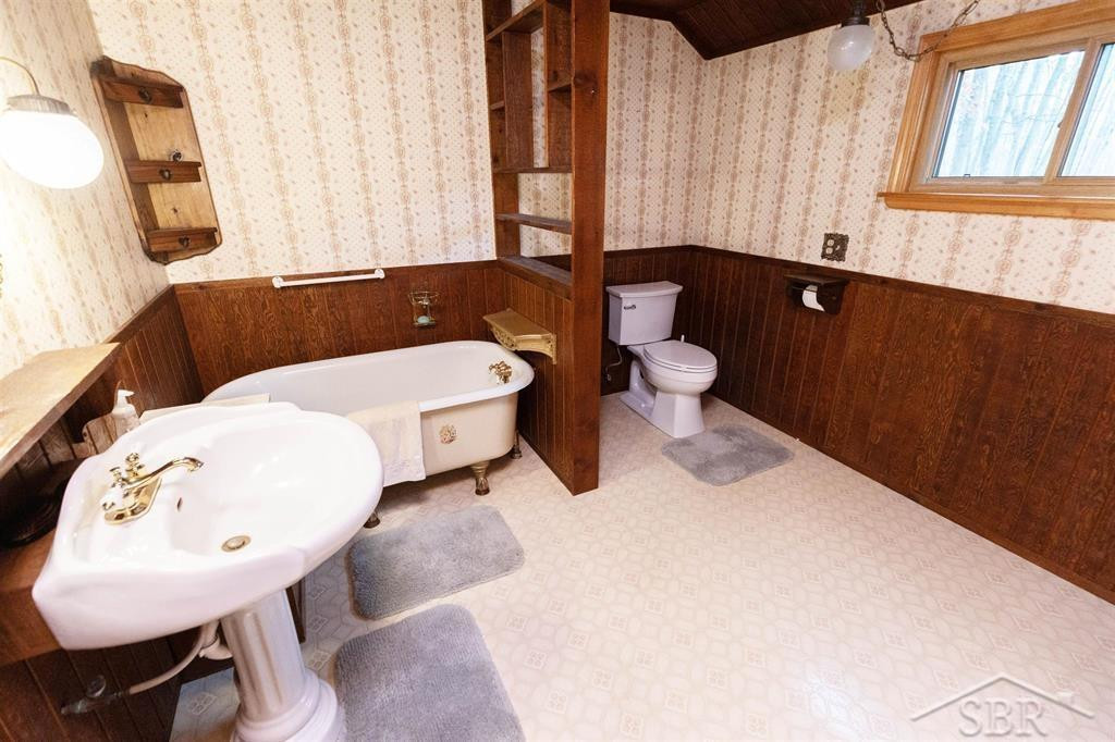 773 W Erin Drive, Midland, MI 48640 — Photo 16