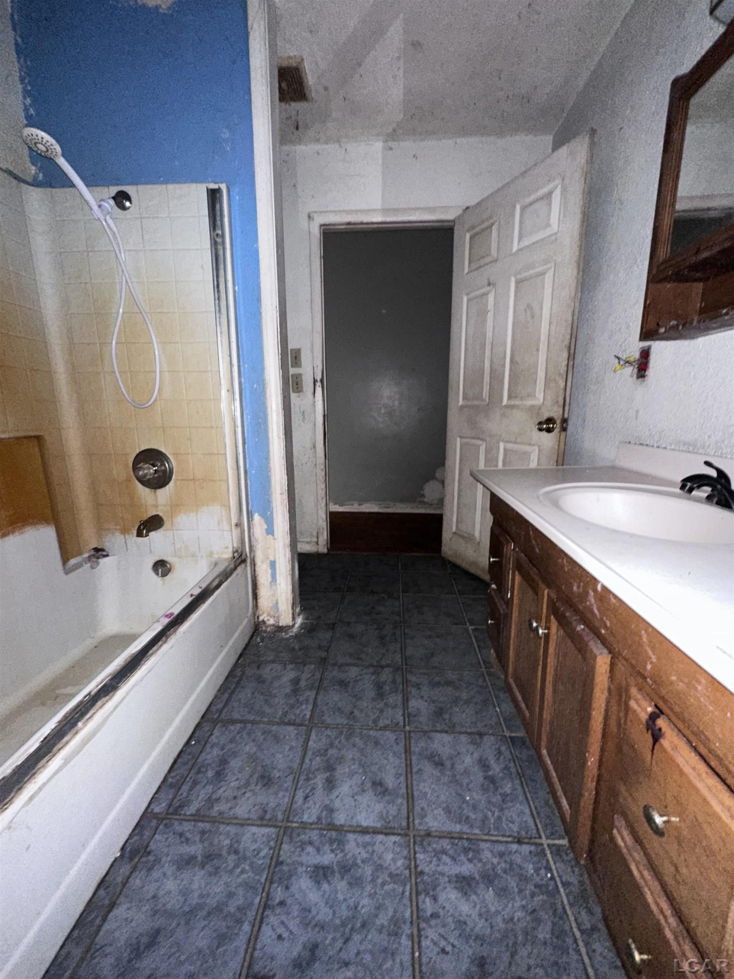 4070 Sharp R Road, Adrian, MI 49221 — Photo 14