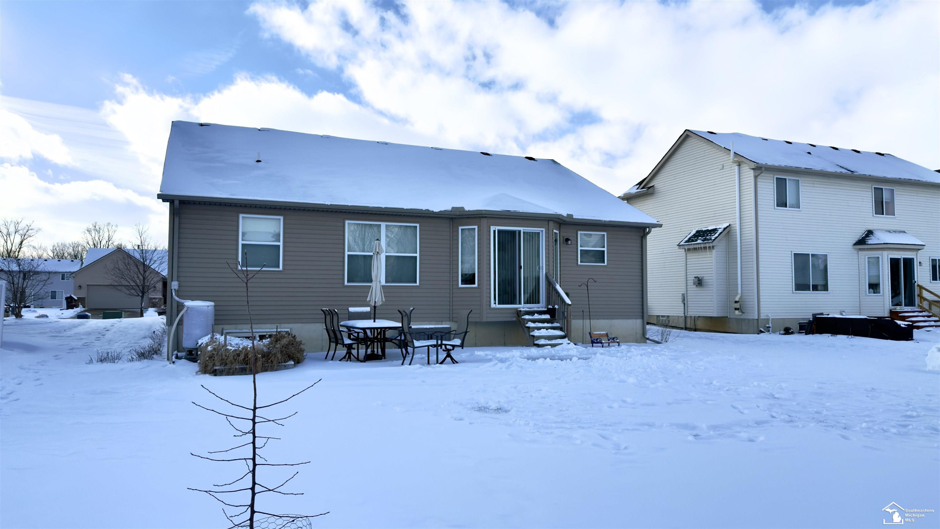342 White Owl Lane, Dundee, MI 48131 — Photo 33