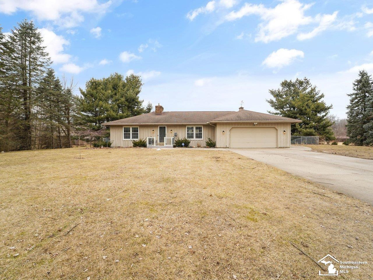 17400 Ida West Road, Petersburg, MI 49270 — front exterior