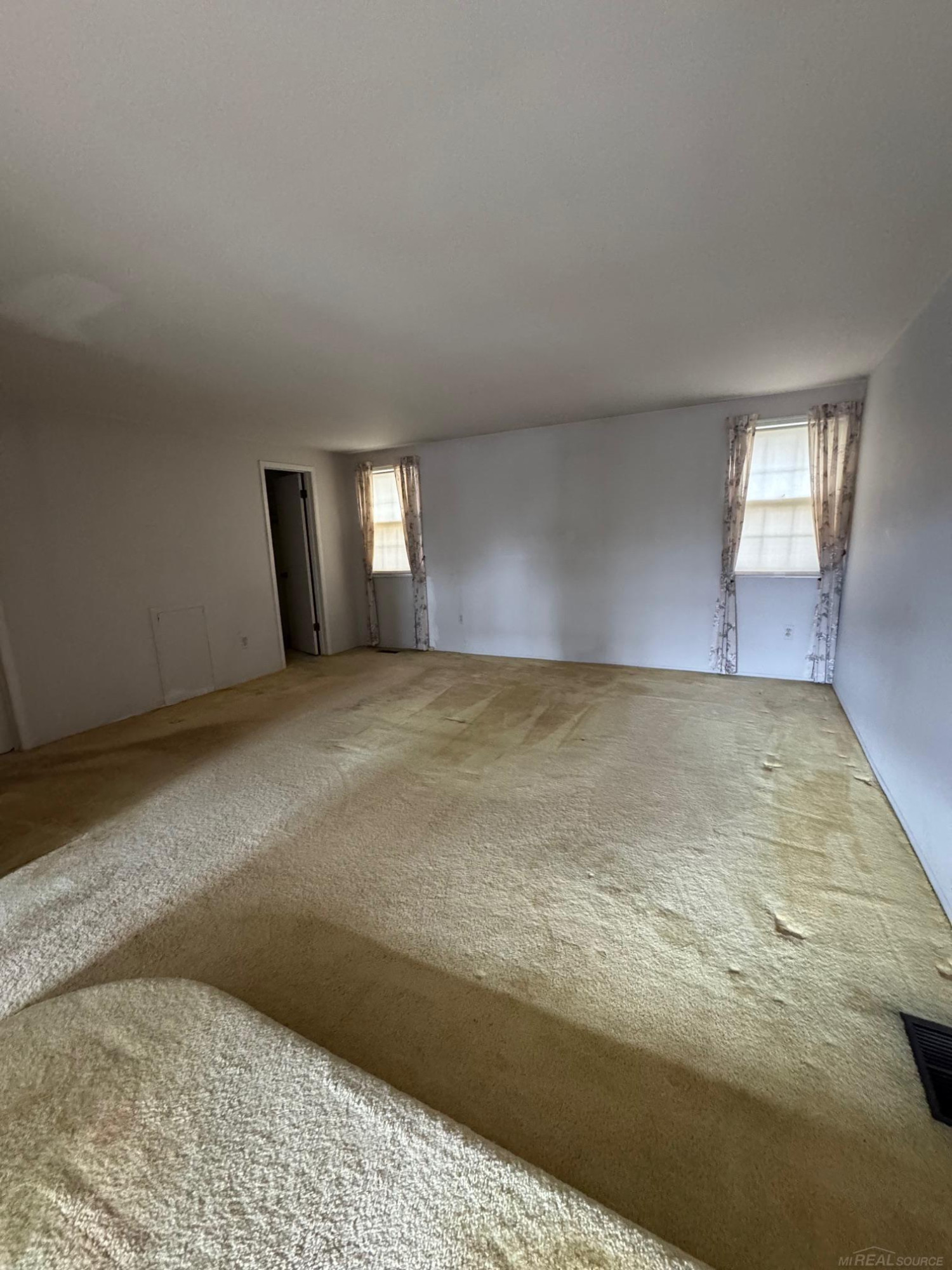 5090 Buckingham Place, Troy, MI 48098 — Photo 8