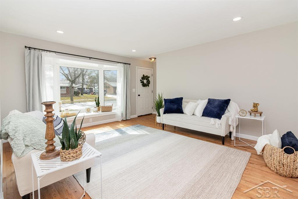 413 Wilson Drive, Midland, MI 48642 — Photo 9