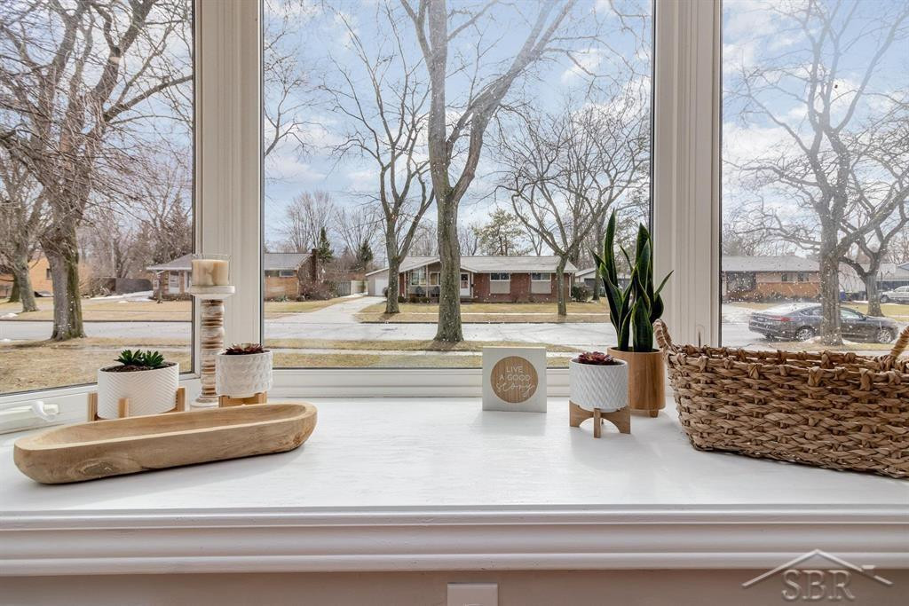 413 Wilson Drive, Midland, MI 48642 — Photo 12