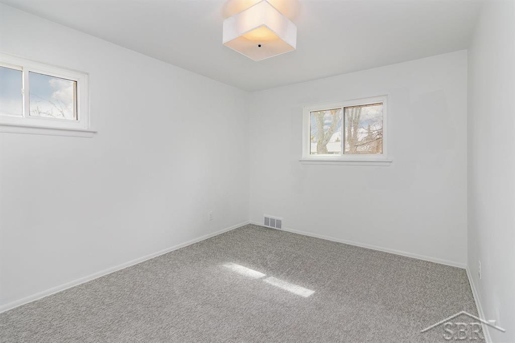 413 Wilson Drive, Midland, MI 48642 — Photo 14