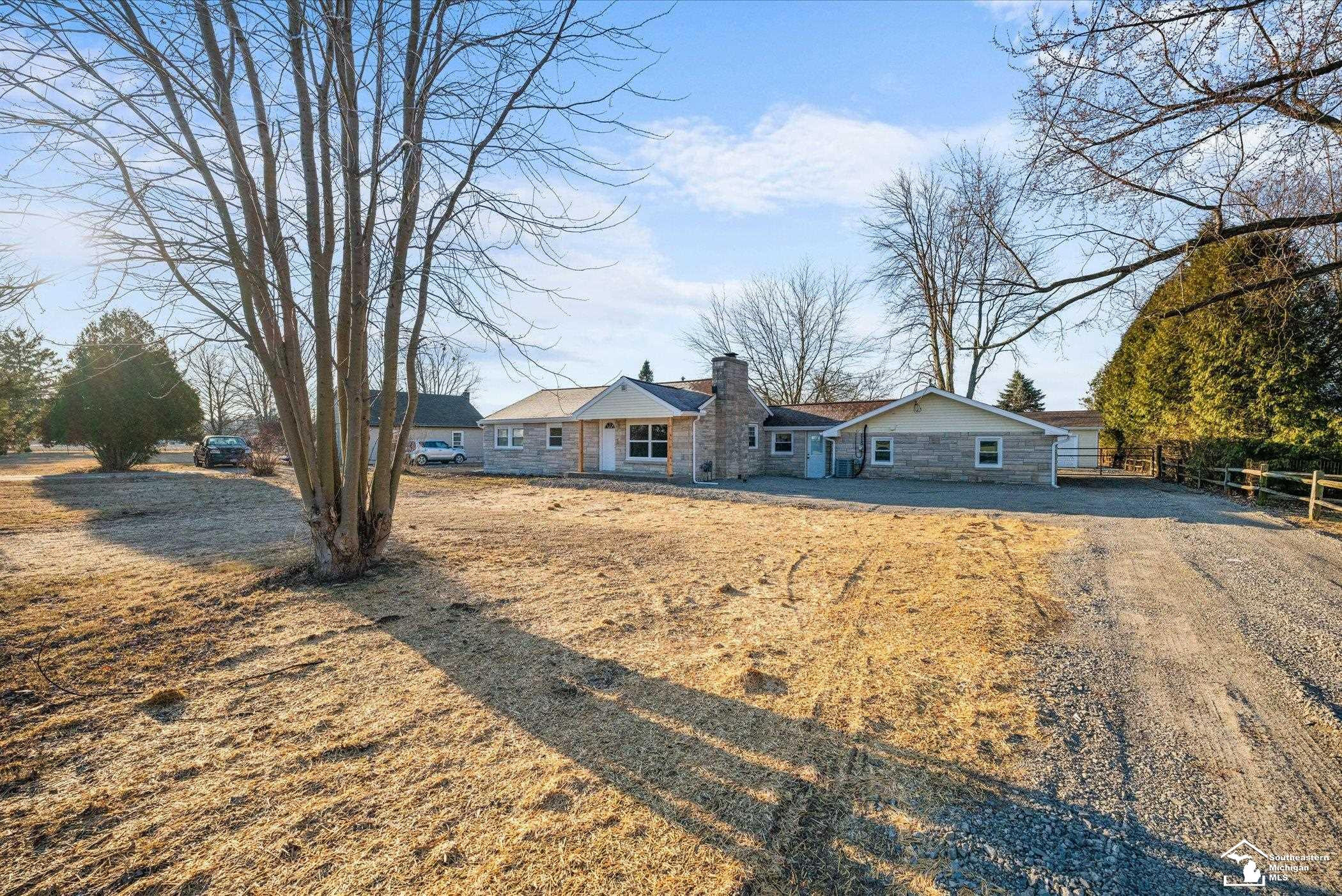 5919 E US Highway 223 Highway, Palmyra, MI 49268 — front exterior