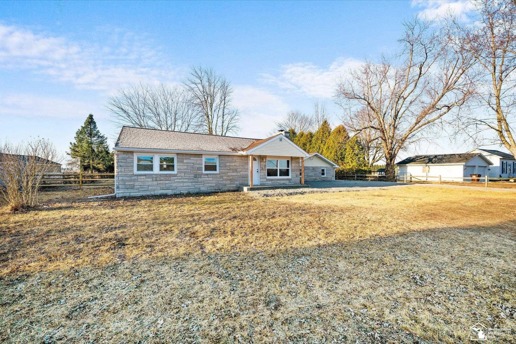 5919 E US Highway 223 Highway, Palmyra, MI 49268 — Photo 2