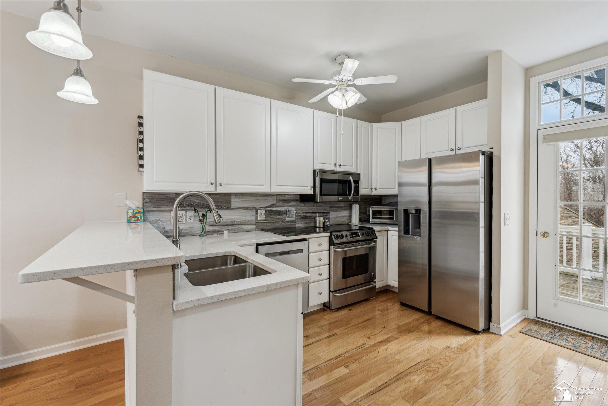 410 Beachwalk Trail, Luna Pier, MI 48157 — Photo 14