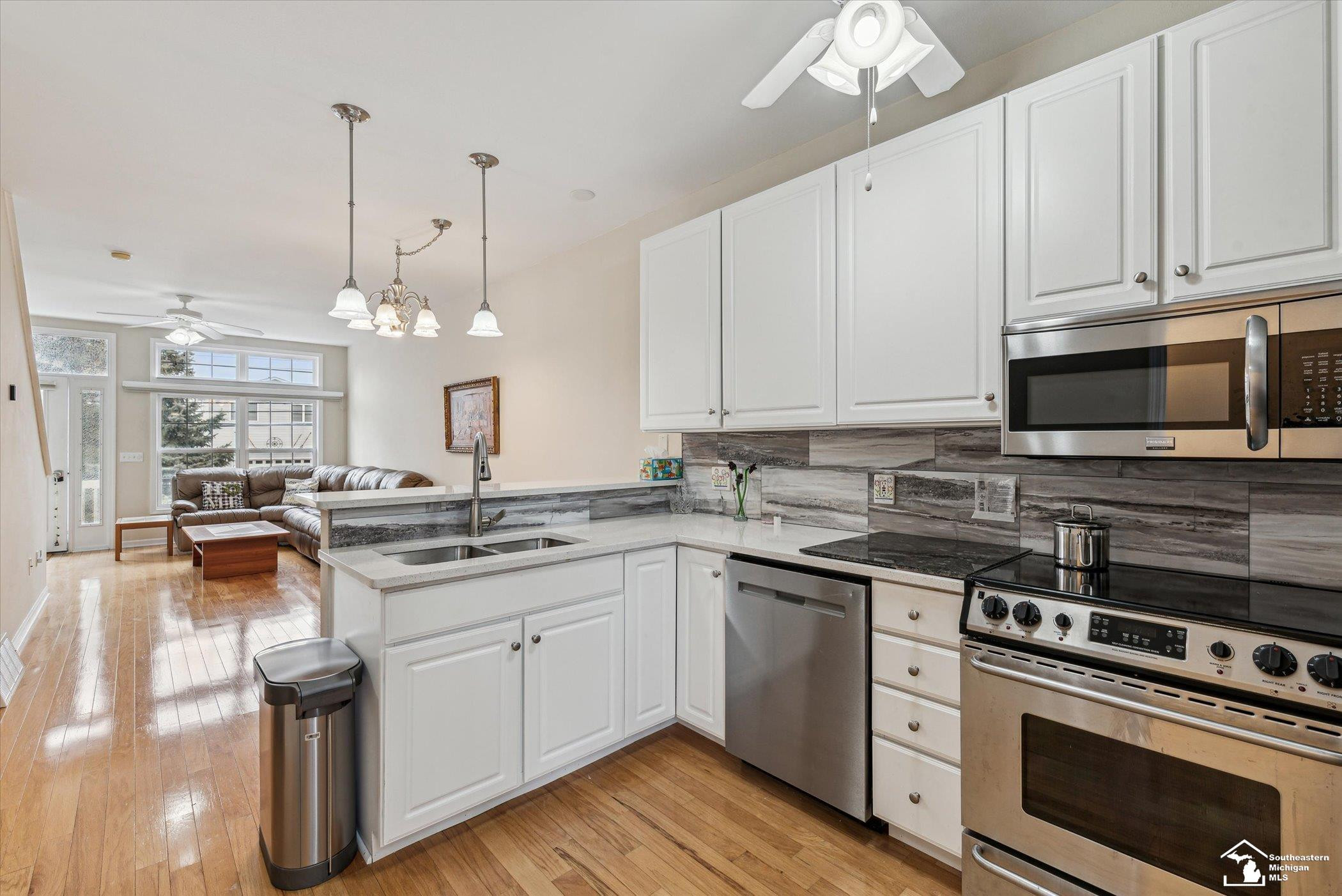 410 Beachwalk Trail, Luna Pier, MI 48157 — Photo 16