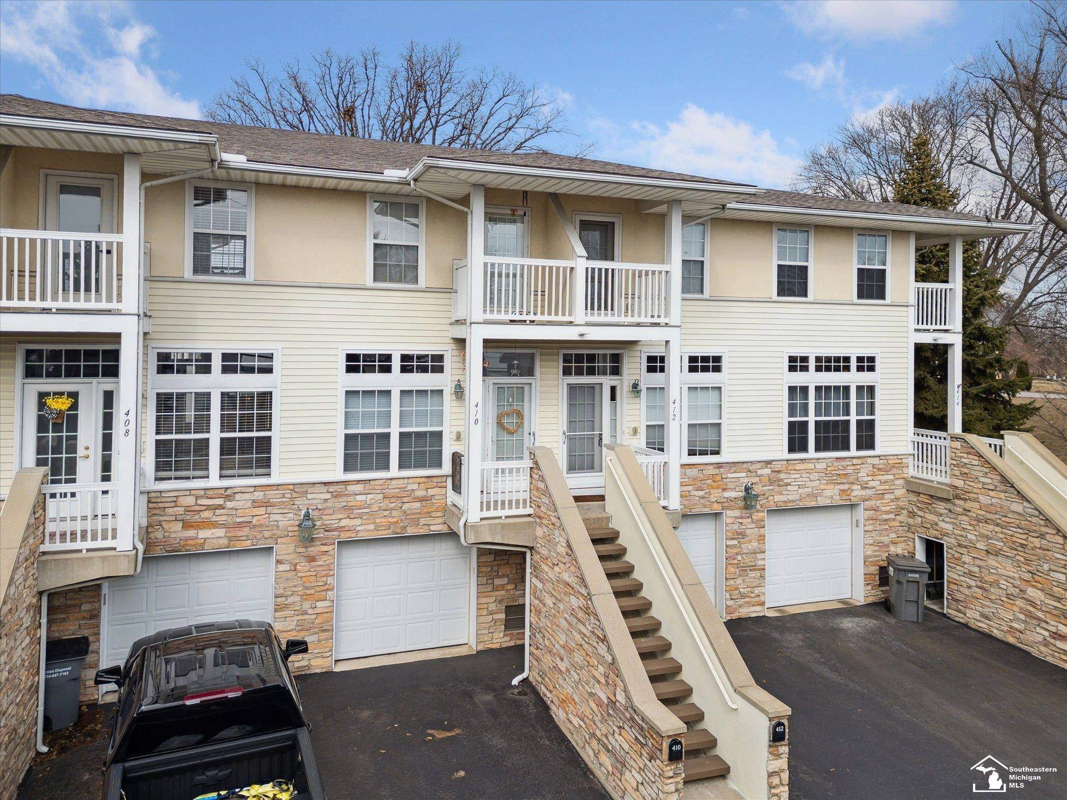 410 Beachwalk Trail, Luna Pier, MI 48157 — Photo 30