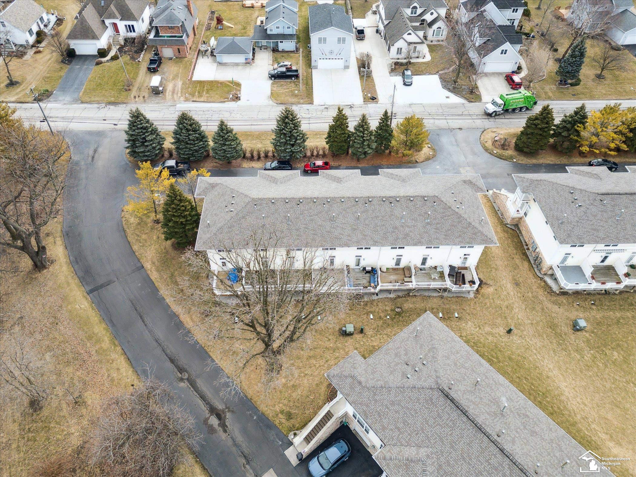 410 Beachwalk Trail, Luna Pier, MI 48157 — Photo 37