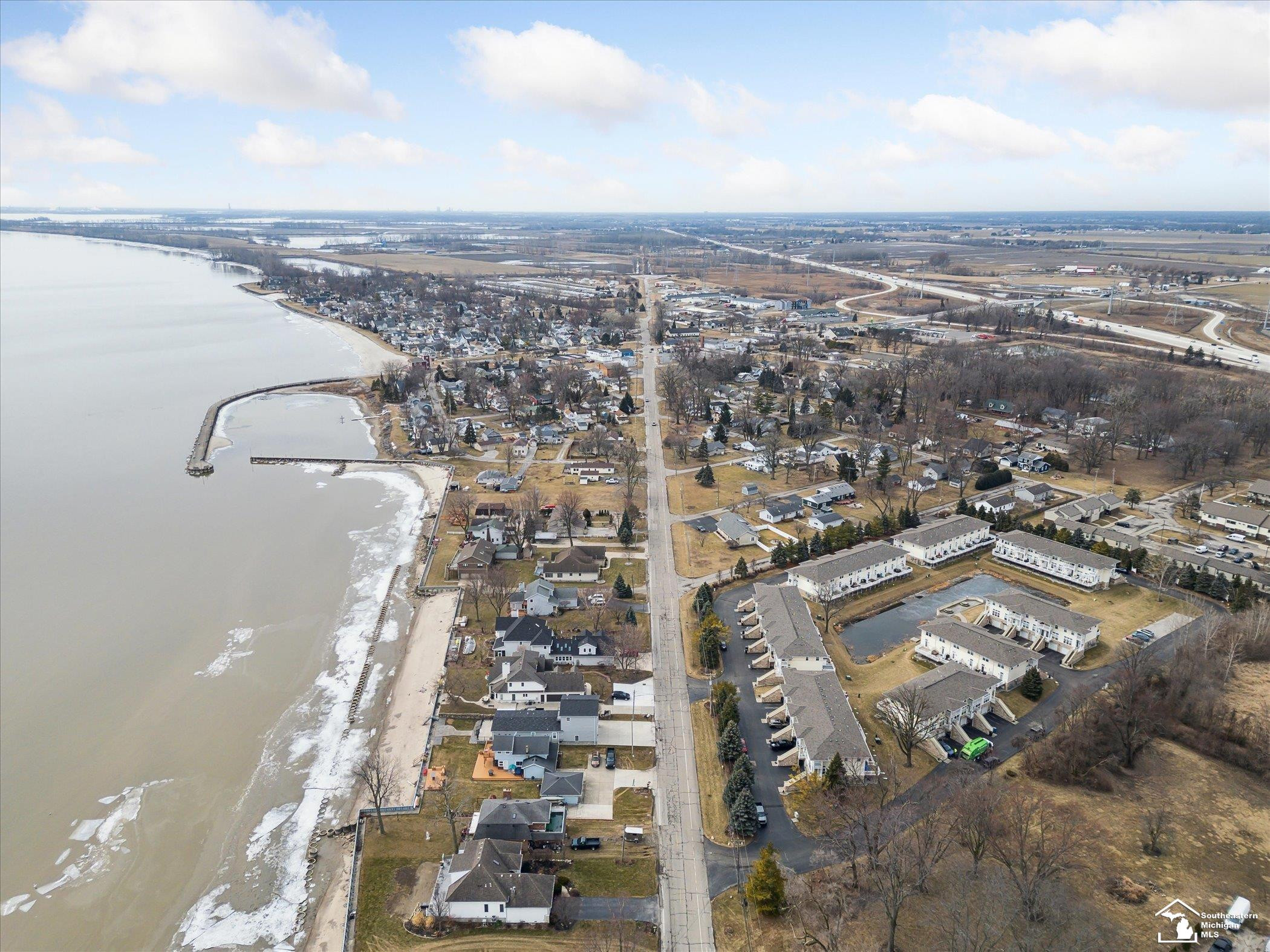 410 Beachwalk Trail, Luna Pier, MI 48157 — Photo 42