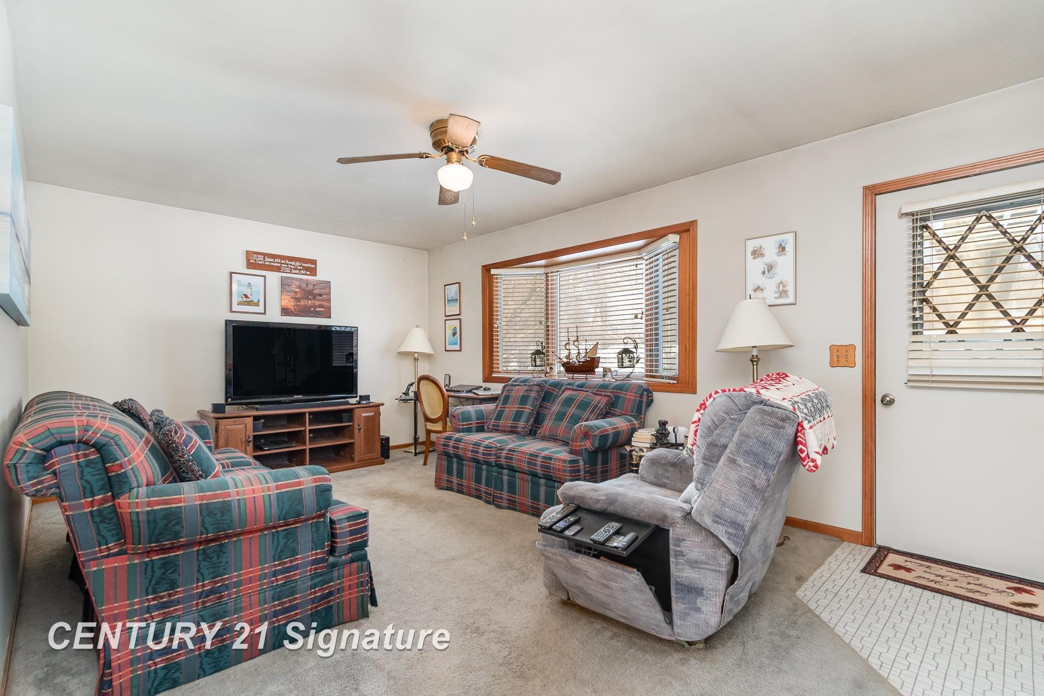 4917 Worth Street, Millington, MI 48746 — Photo 5