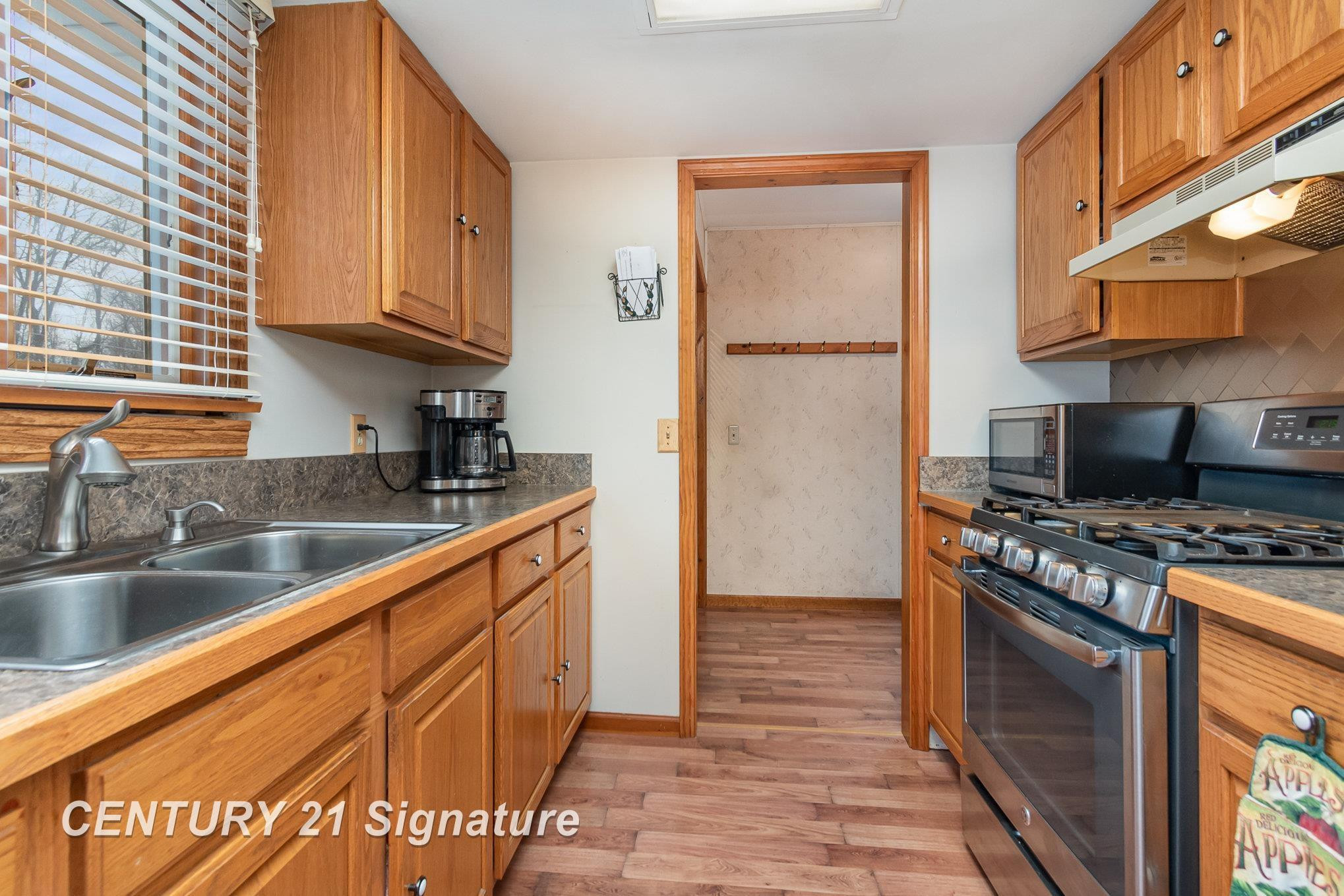 4917 Worth Street, Millington, MI 48746 — Photo 15