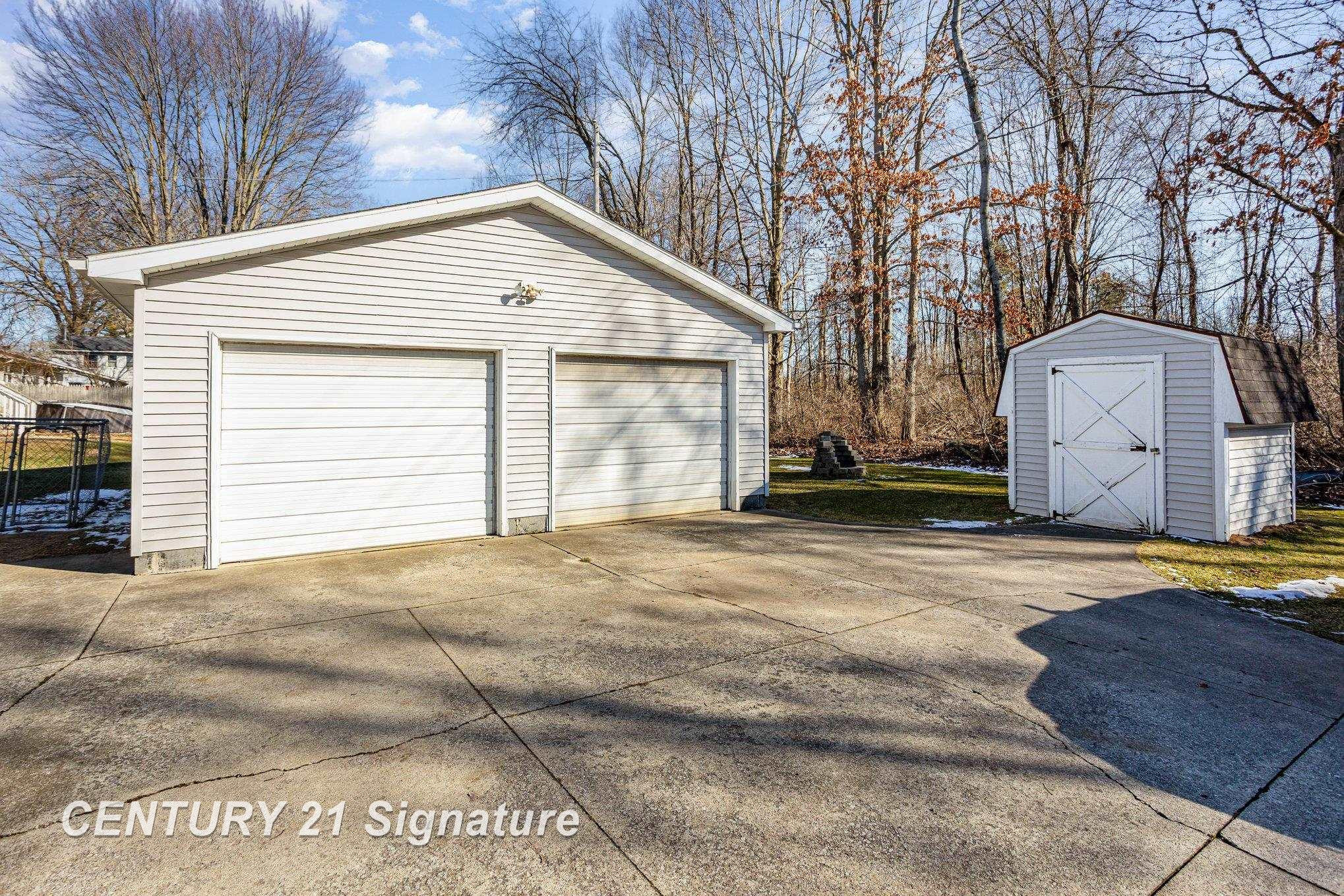 4917 Worth Street, Millington, MI 48746 — Photo 27