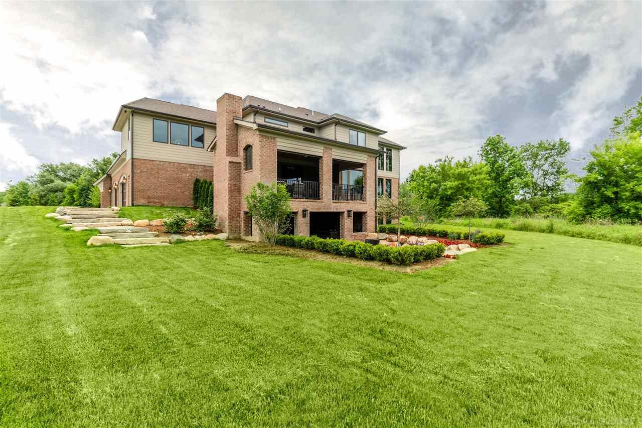 3369 Dursly Court, 186, MI — Photo 9