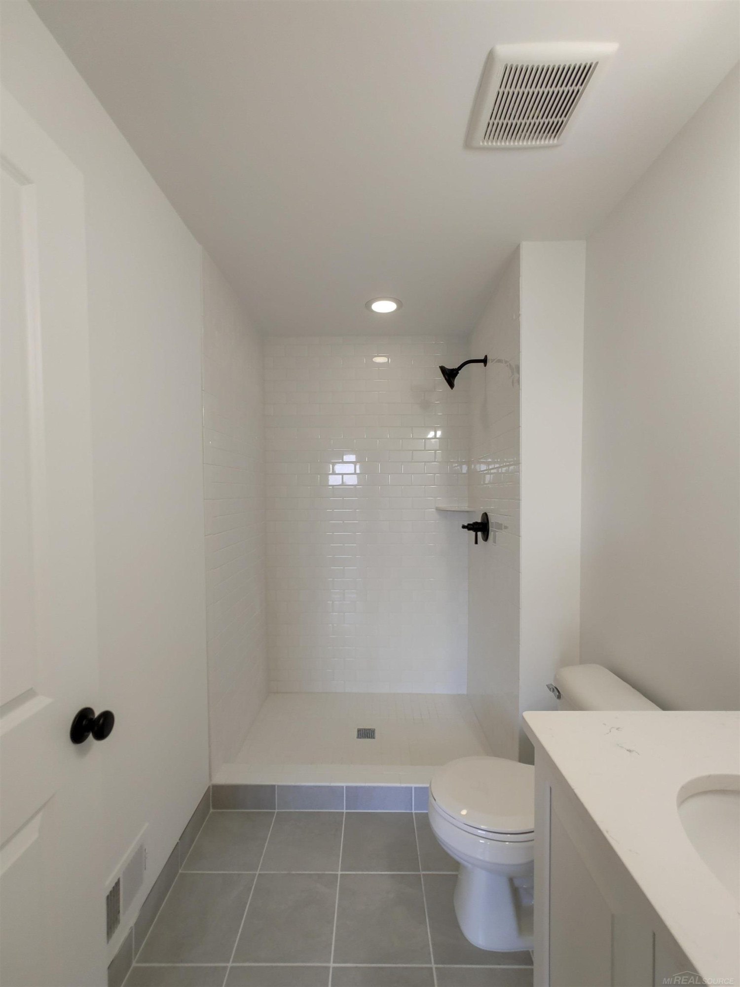 3369 Dursly Court, 186, MI — Photo 31