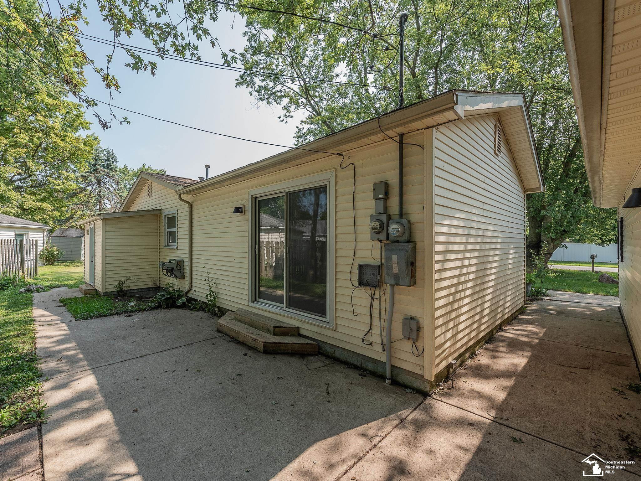 3469 Clairmont Street, Monroe, MI 48162 — Photo 36
