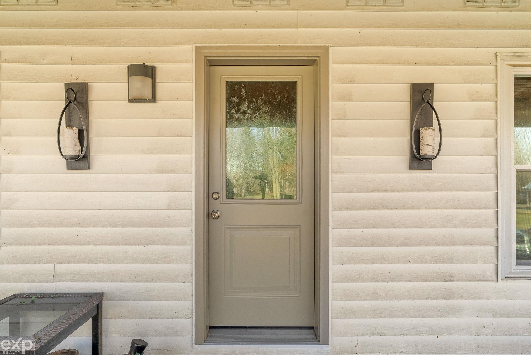 7021 Winn Road, MI 48097 — Photo 4