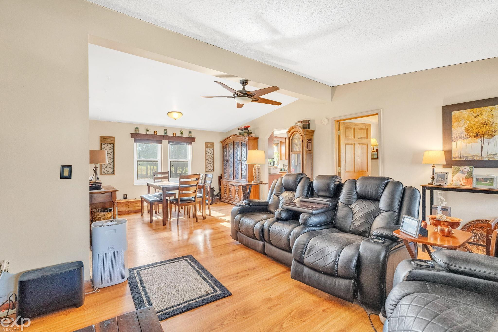 7021 Winn Road, MI 48097 — Photo 9
