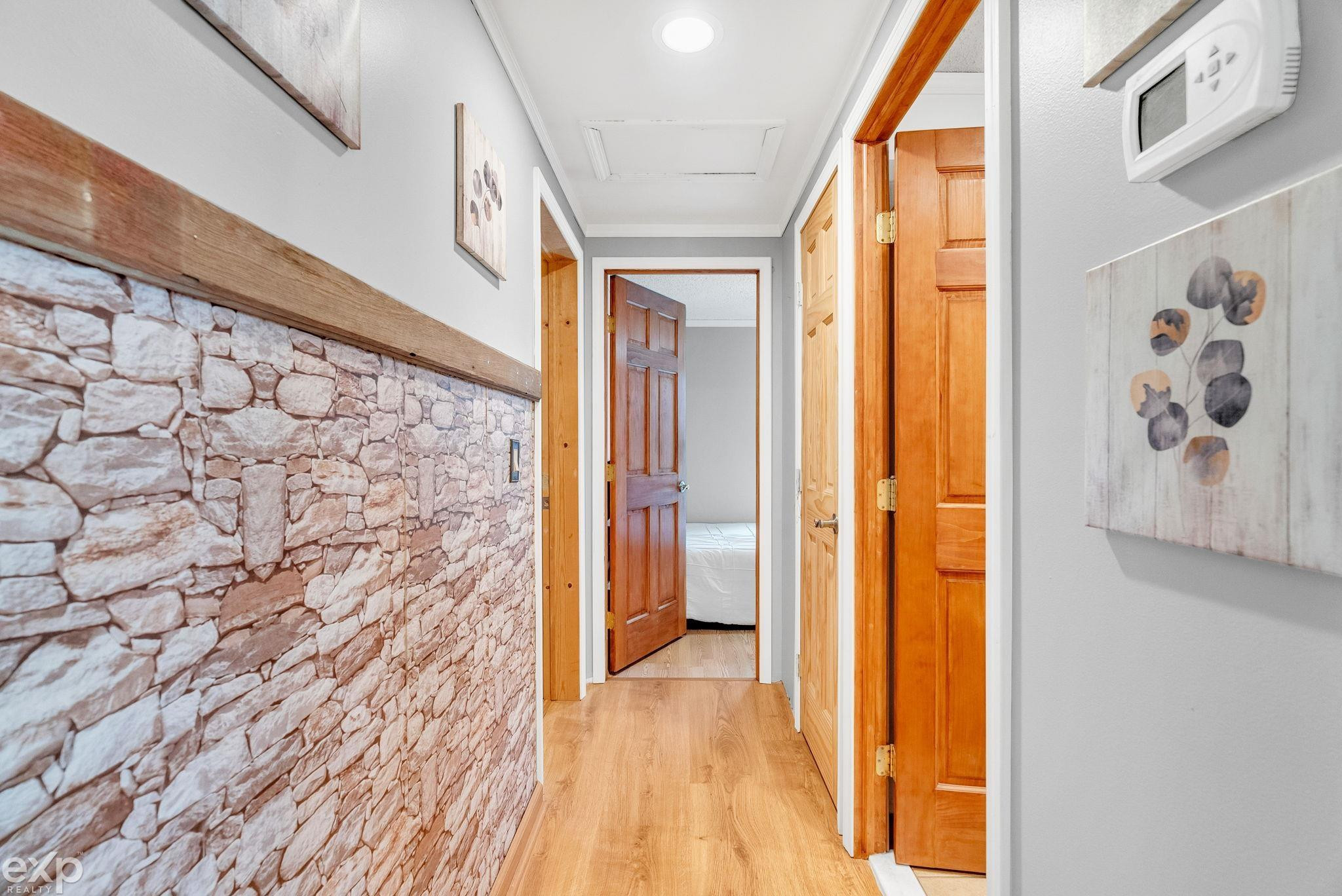 7021 Winn Road, MI 48097 — Photo 20