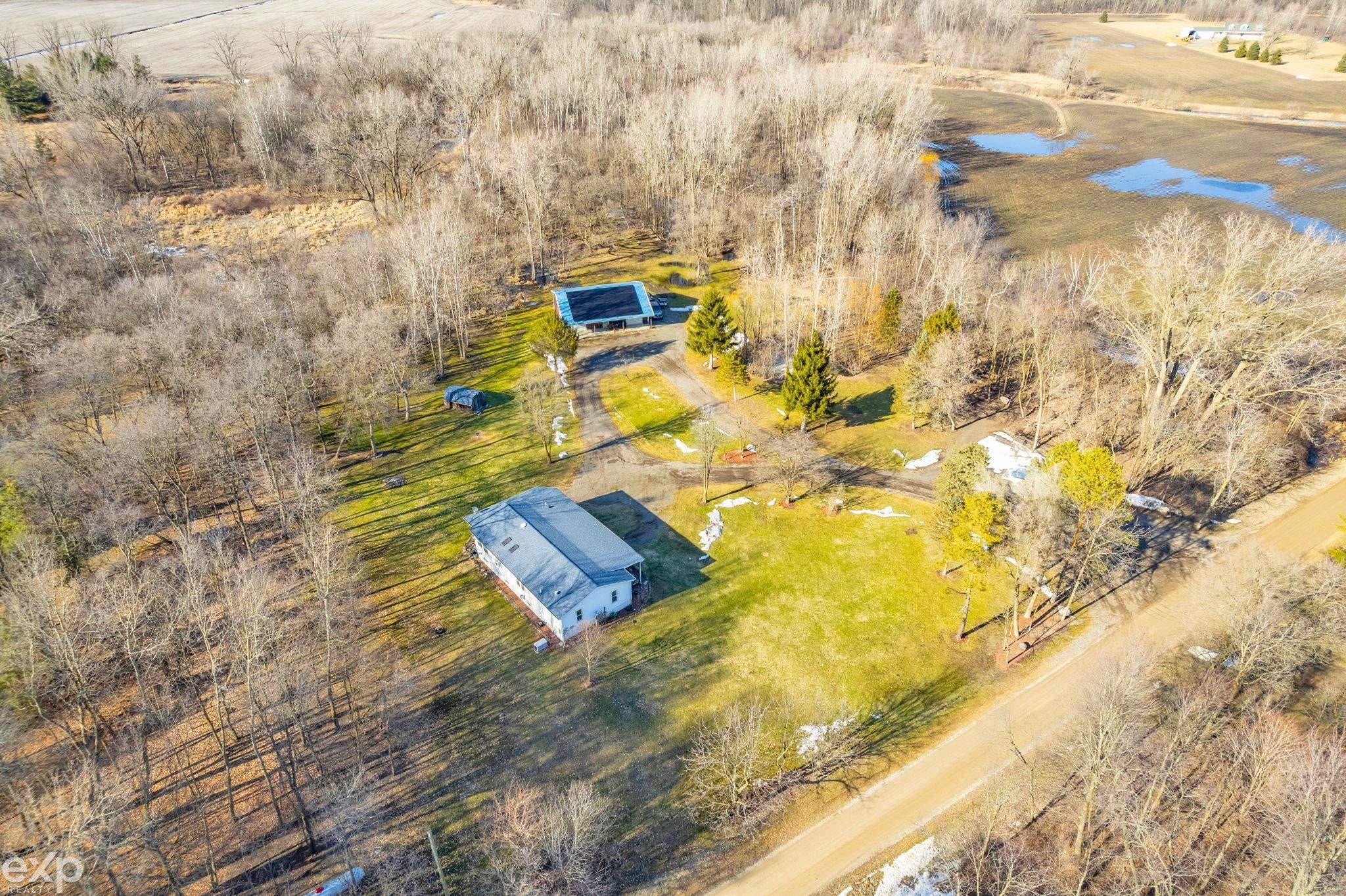 7021 Winn Road, MI 48097 — Photo 38