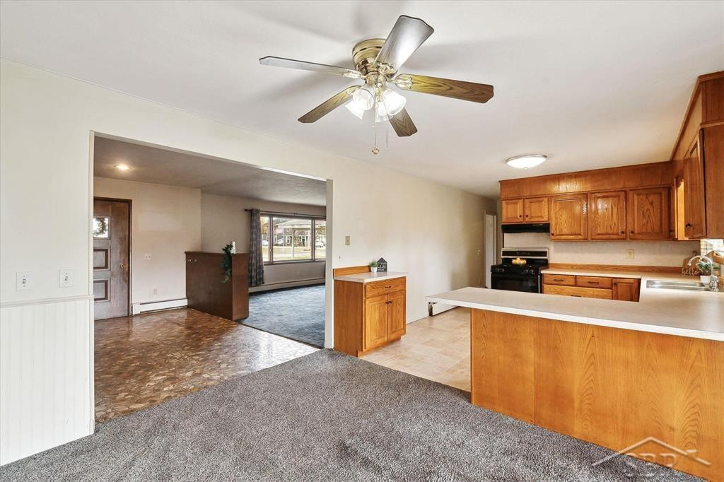 425 Eaton Street, Breckenridge, MI 48615 — Photo 16