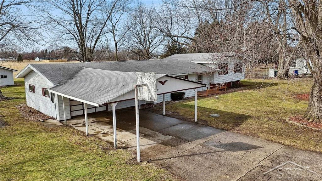 425 Eaton Street, Breckenridge, MI 48615 — Photo 44