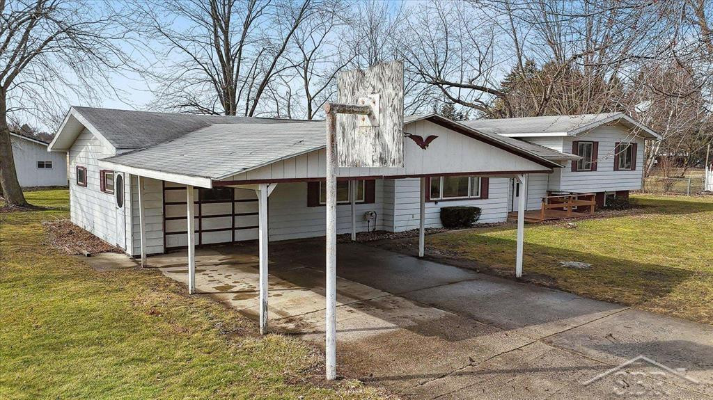 425 Eaton Street, Breckenridge, MI 48615 — Photo 45