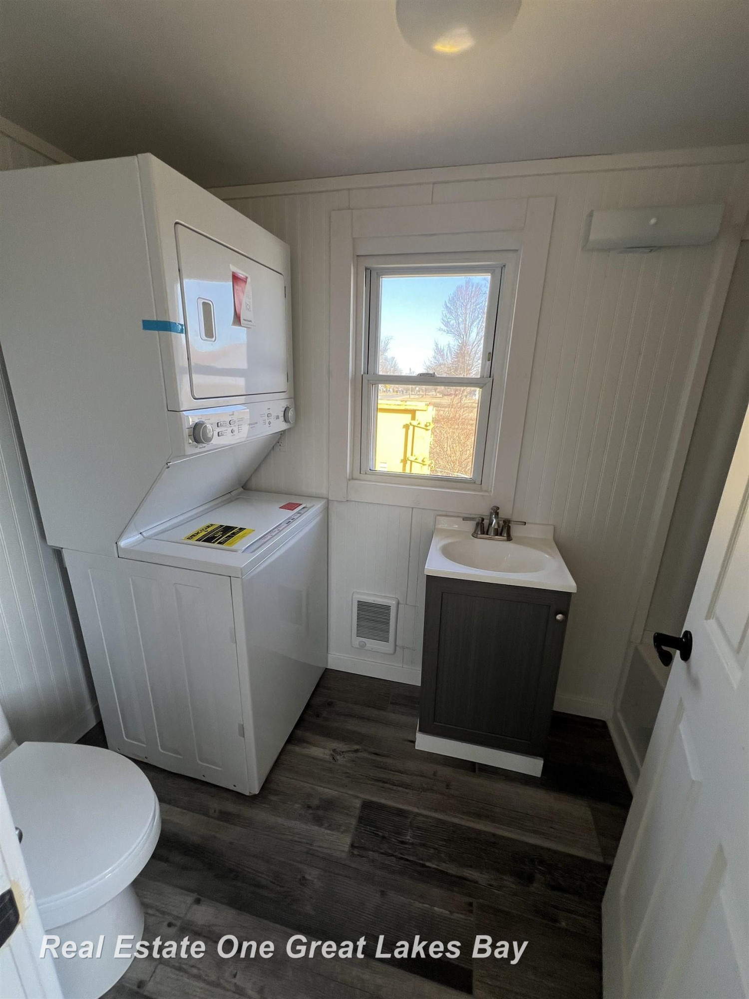 10913 S Hemlock Road, Brant, MI 48614 — Photo 8