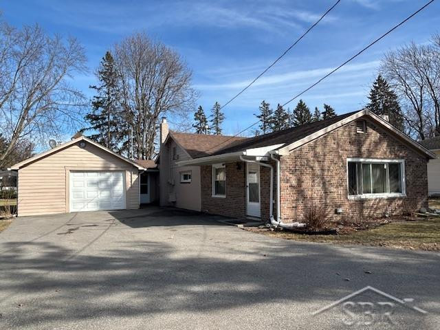 2510 S Outer Drive, Saginaw, MI 48601 — Photo 2
