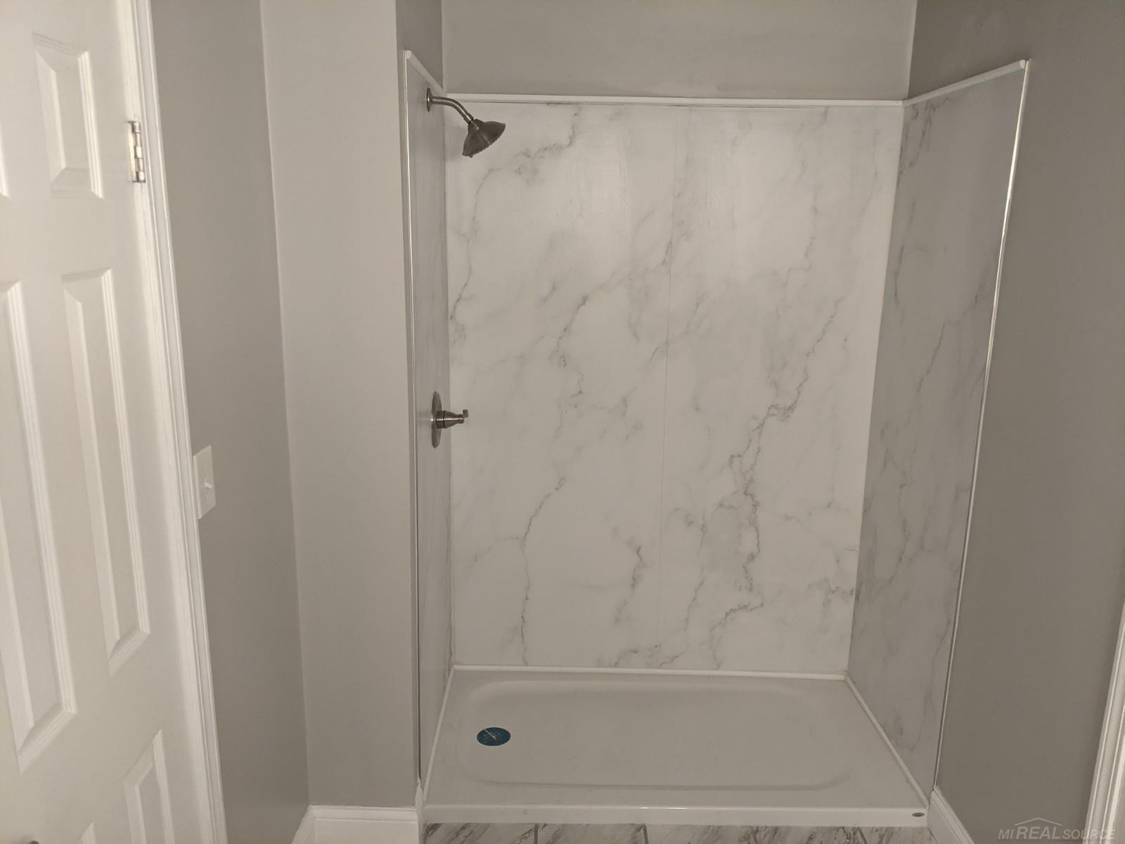 9530 Dixie Hwy Highway, MI — Photo 14