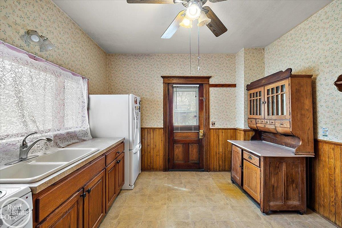 289 S Main Street, MI 48065 — Photo 25