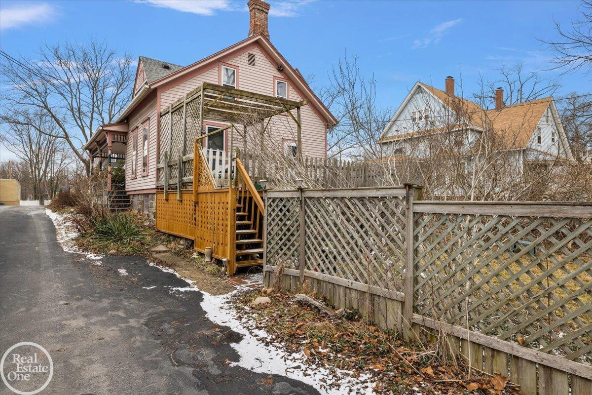 289 S Main Street, MI 48065 — Photo 49