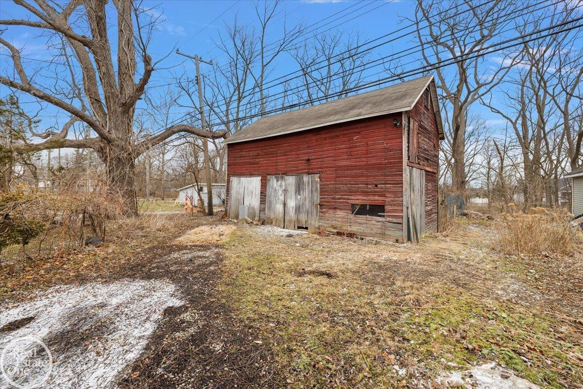 289 S Main Street, MI 48065 — Photo 54
