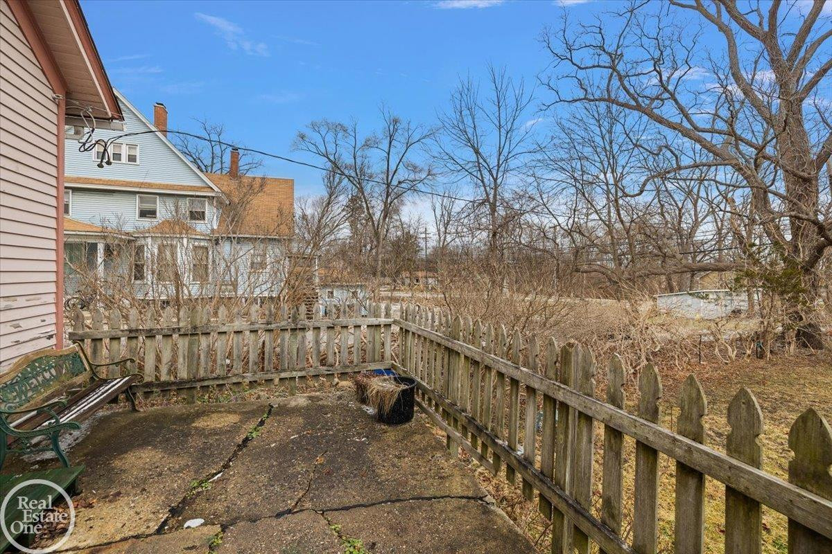 289 S Main Street, MI 48065 — Photo 55