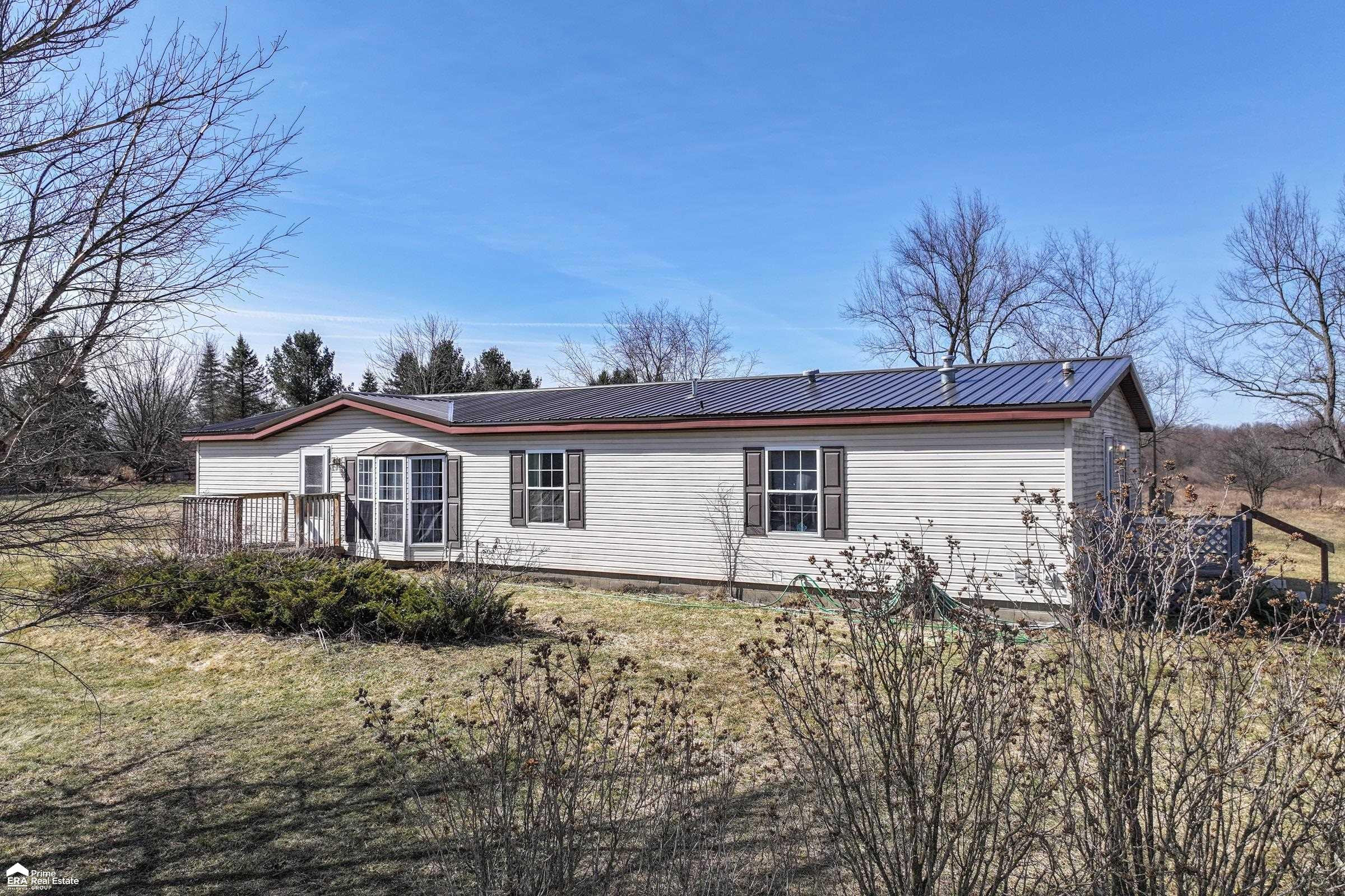 779 N Youngs Road, Attica, MI 48412 — Photo 39