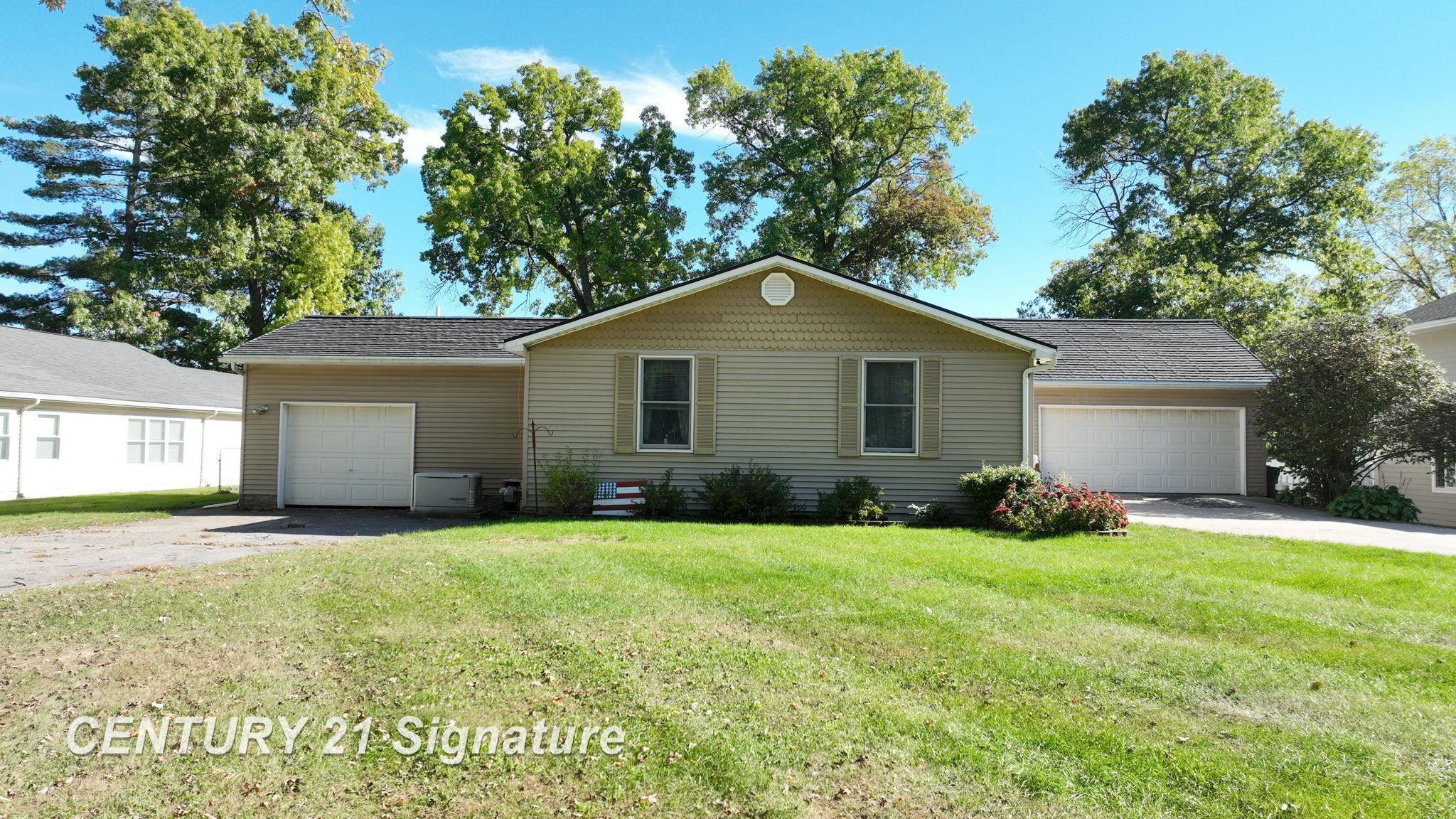 2176 Martha Hulbert Drive, Lapeer, MI 48446 — front exterior