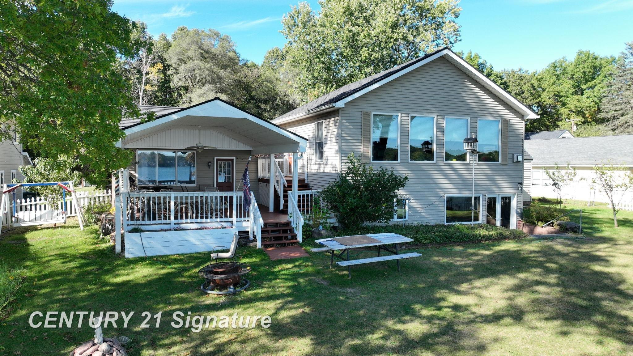 2176 Martha Hulbert Drive, Lapeer, MI 48446 — Photo 11