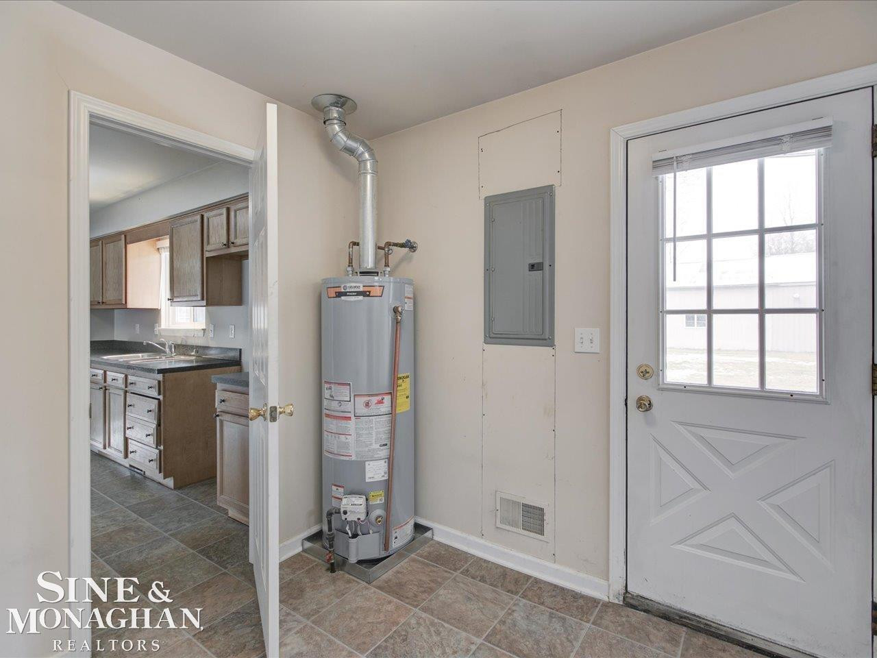 6266 Genaw Road, MI — Photo 18