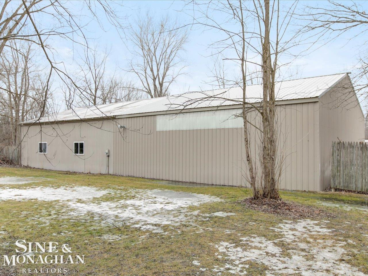 6266 Genaw Road, MI — Photo 21