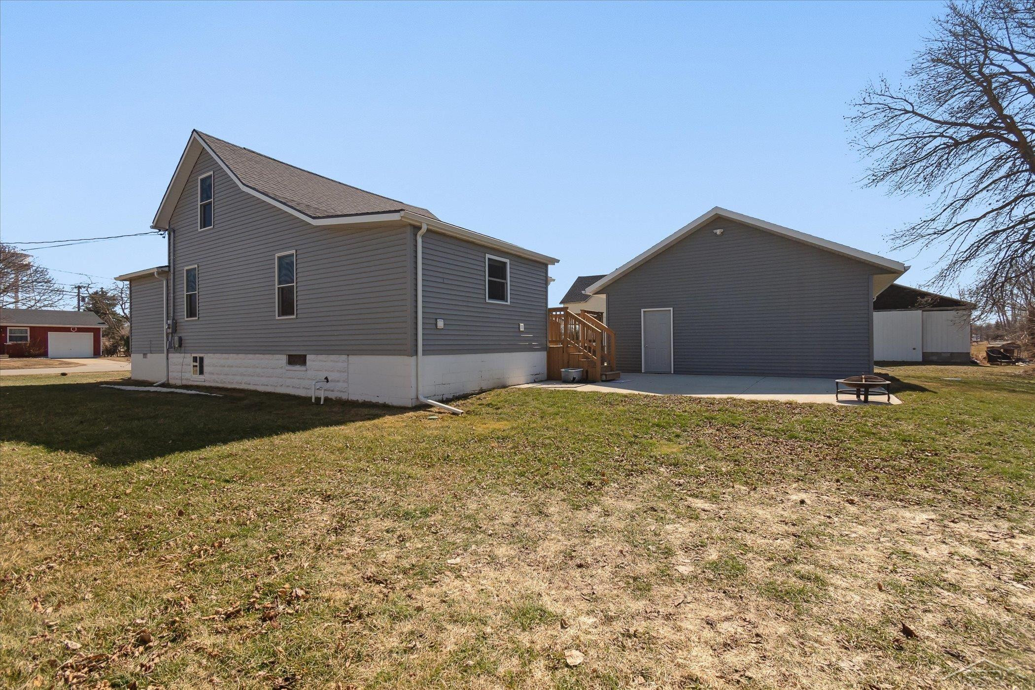 8 S Miller Street, Sebewaing, MI 48759 — Photo 33