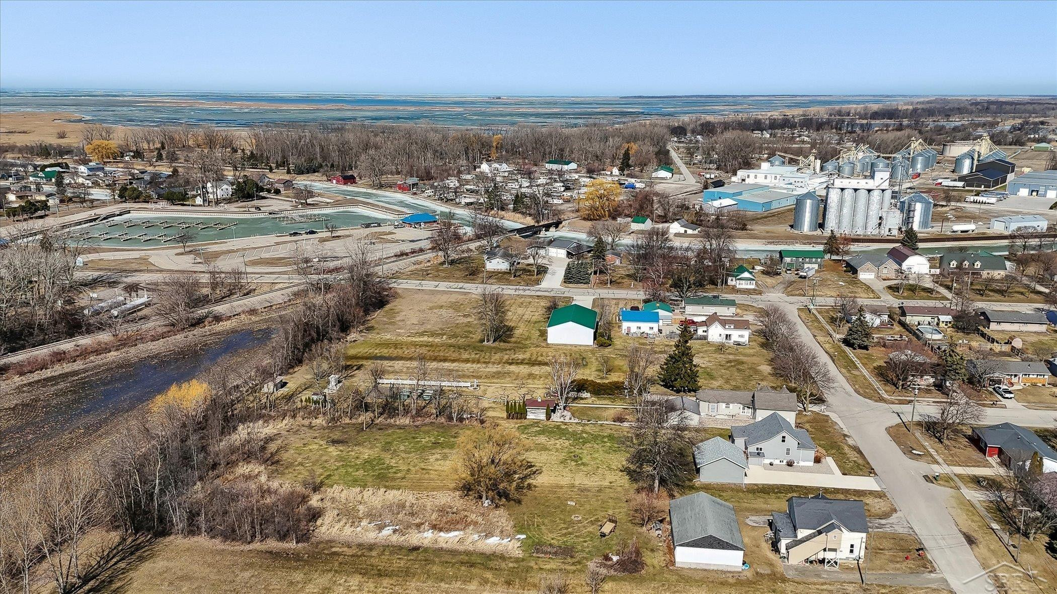 8 S Miller Street, Sebewaing, MI 48759 — Photo 50