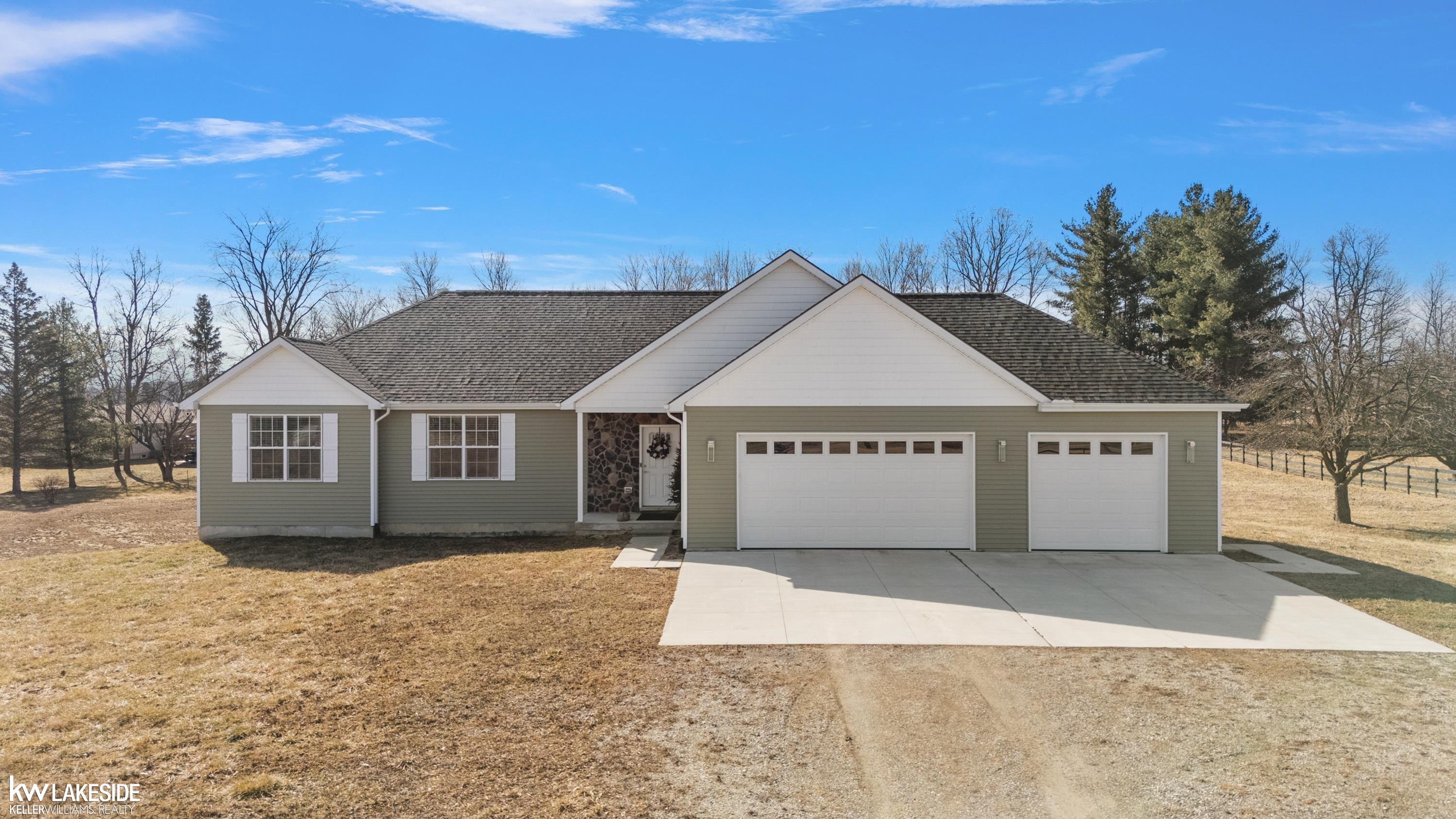 7340 Vanderploeg Lane, Imlay City, MI 48444 — Photo 2
