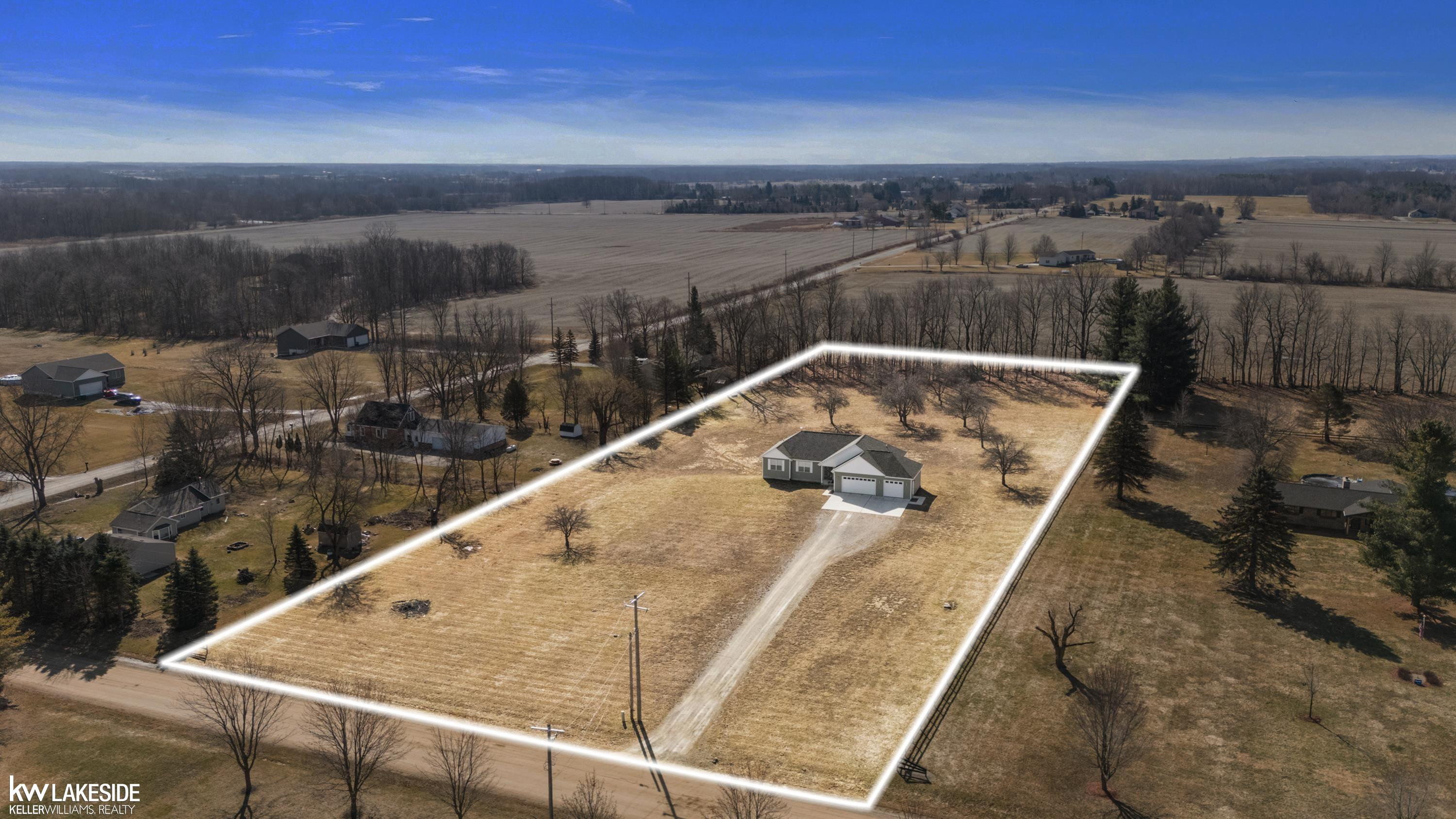 7340 Vanderploeg Lane, Imlay City, MI 48444 — Photo 3