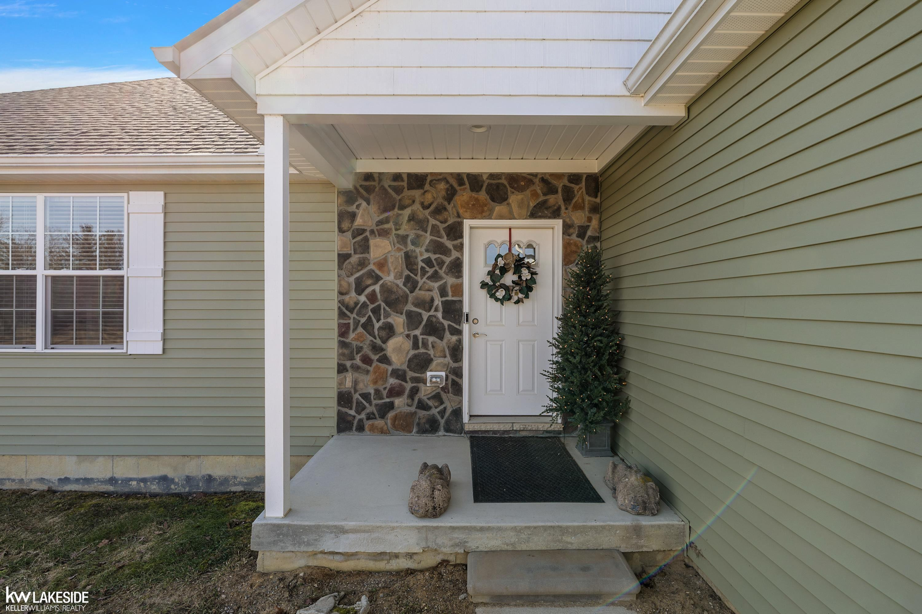 7340 Vanderploeg Lane, Imlay City, MI 48444 — Photo 4