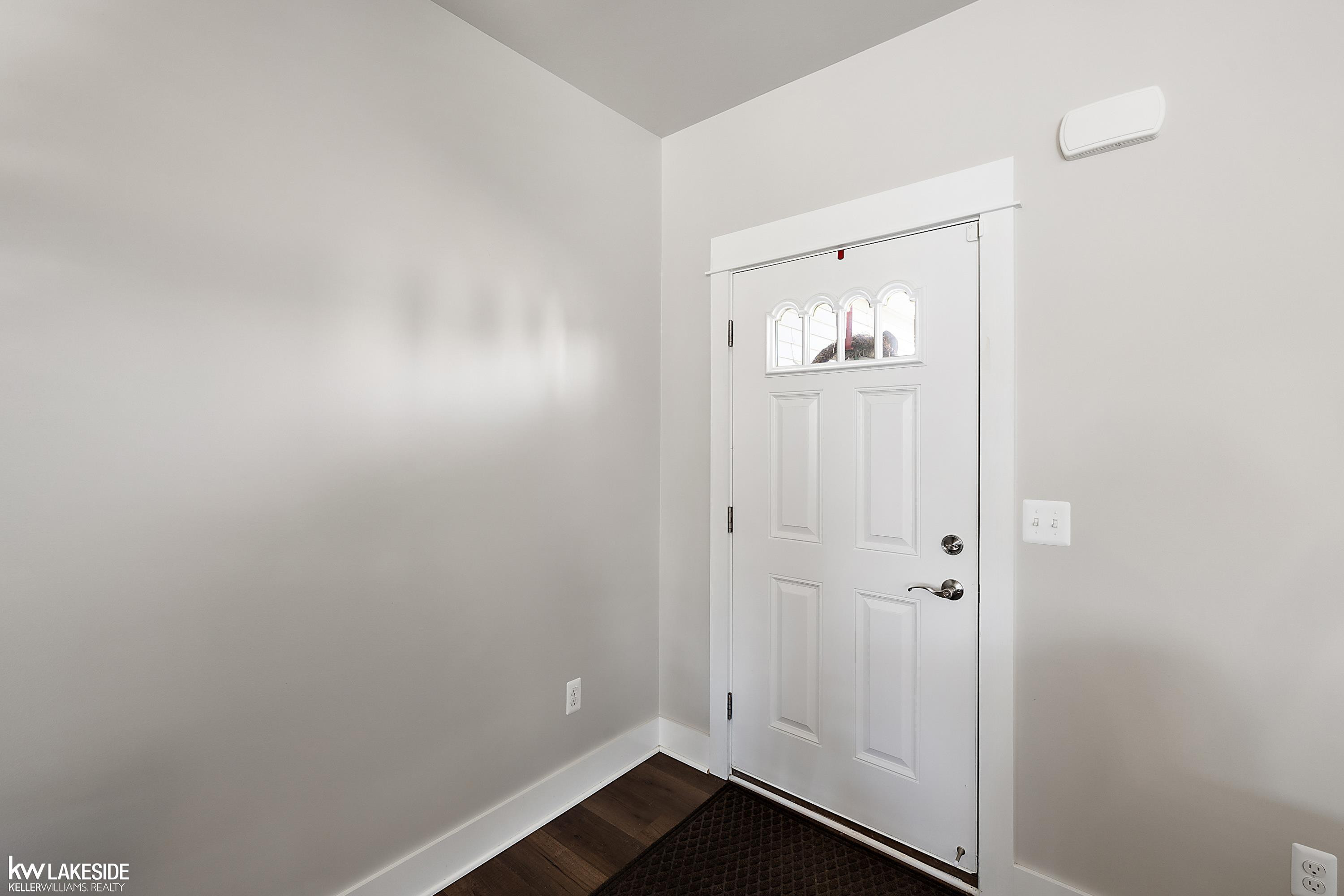7340 Vanderploeg Lane, Imlay City, MI 48444 — Photo 5