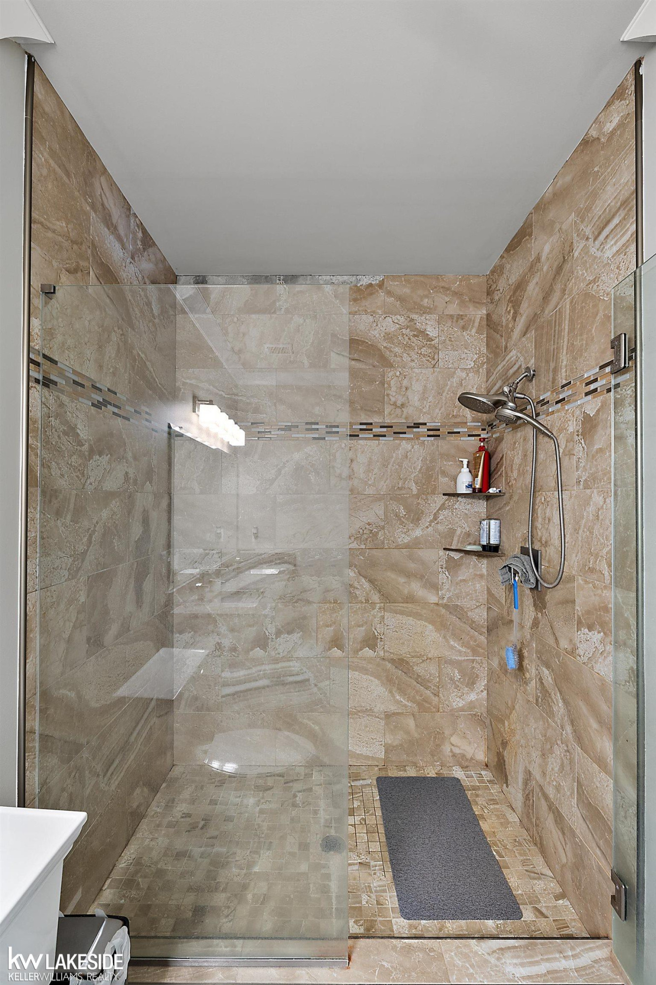 7340 Vanderploeg Lane, Imlay City, MI 48444 — Photo 18