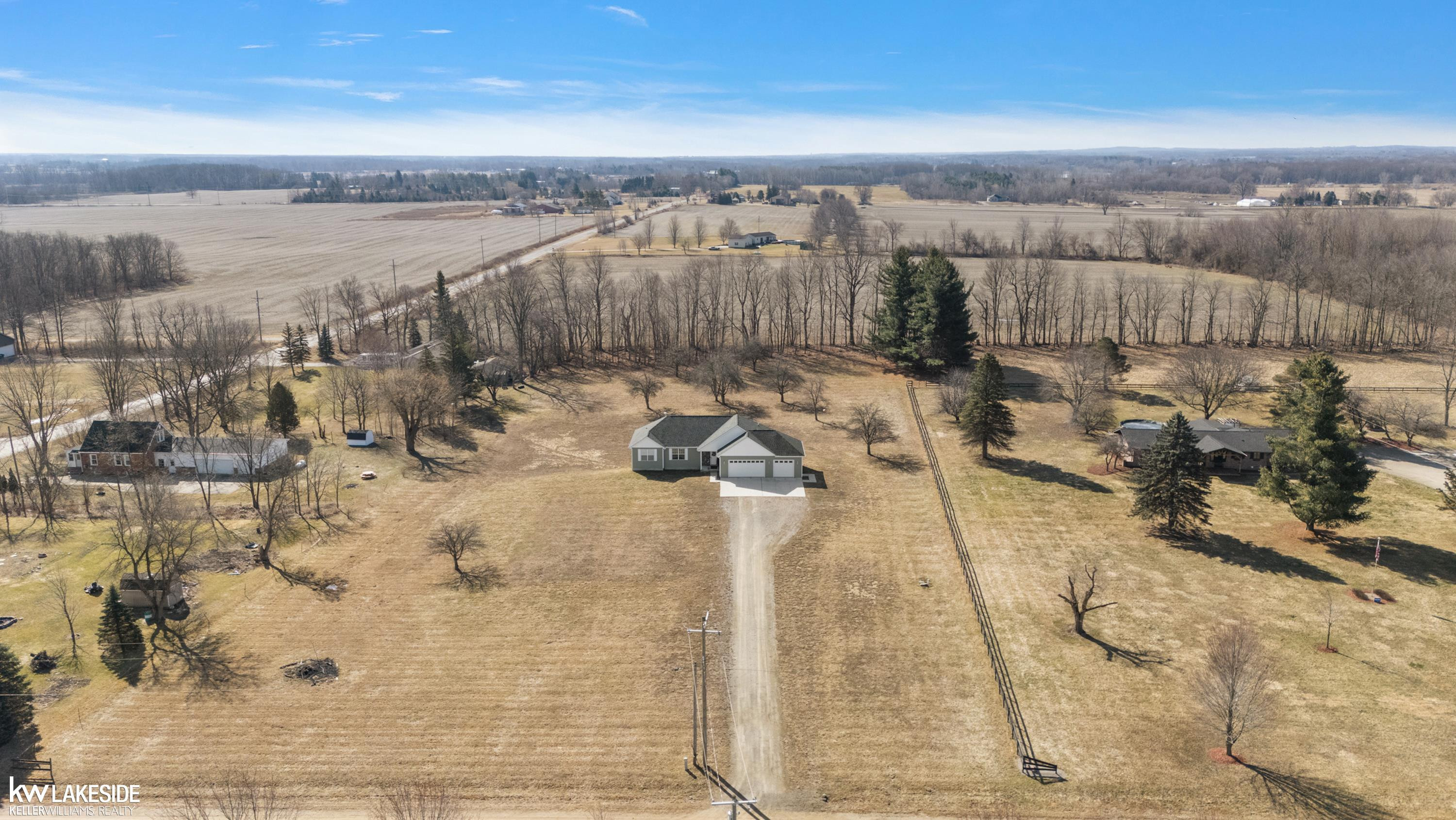 7340 Vanderploeg Lane, Imlay City, MI 48444 — Photo 33